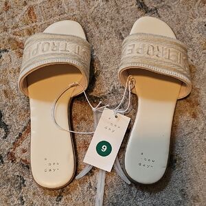 "St. Tropez" Women's Beige Slide Sandals